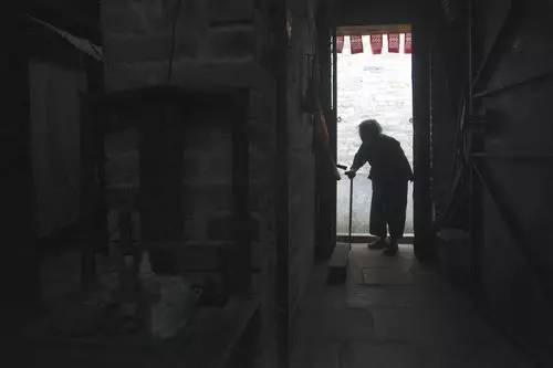 支出身体健康的句子_身体健康情况如何填写_身体健康支出