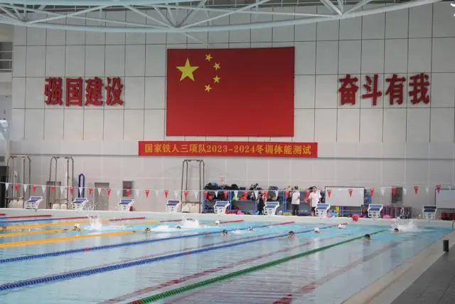上海游泳奥运冠军训练基地_上海游泳奥运选手_上海游泳冠军